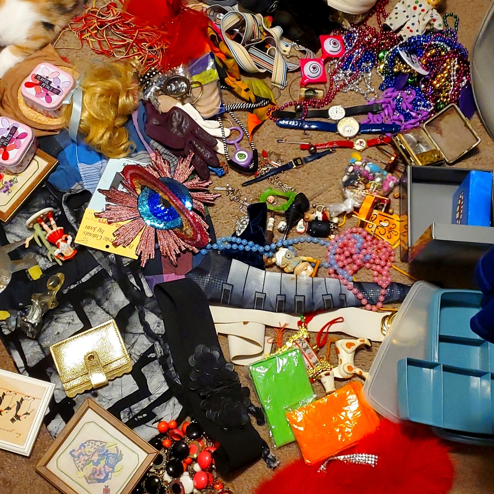 Vintage lot junk oddities junk drawer clean out
